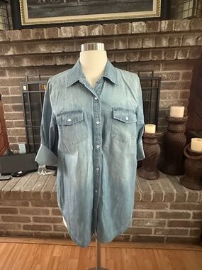 Takara Washed Chambray Button-Front Shirt — Light Blue